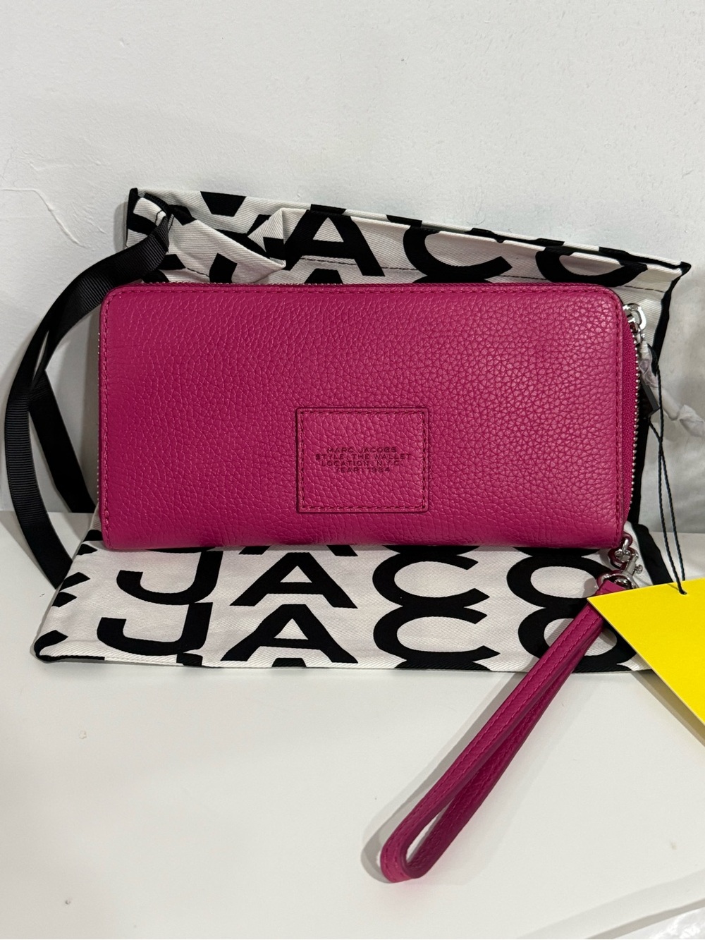 NWT Marc Jacobs The Leather Continental Wallet Raspberry Pink - Picture 2 of 5